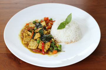 rice with fried bean curd