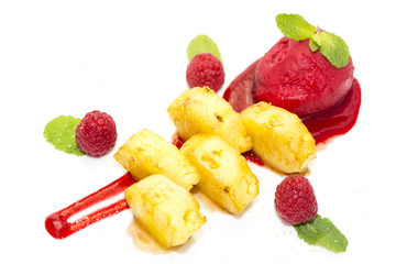 grilled pineapple with caramel sauce and sorbet