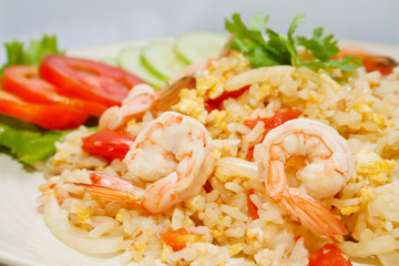 Fried rice with shrimp