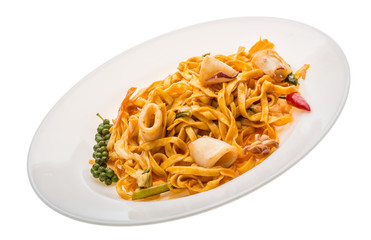 Fried noodles with calamari