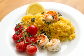 Paella with scrimps
