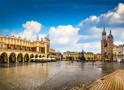 Fototapeta Krakow - Poland's historic center, a city with ancient