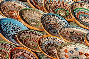 Romanian traditional pottery 6