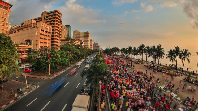 City Pedestrian Traffic Time Lapse Manila Zoom HDR