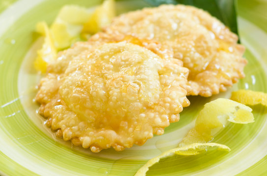 Sebadas, typical sardinian dessert