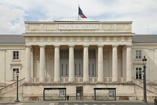 Palais de justice de Tours