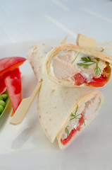 Grilled WRAP with garlic cream