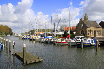 Fototapeta na wymiar Hafen in MIddelharnis