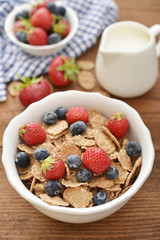 Whole-grain flakes