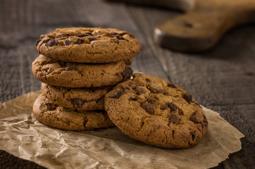 Nahaufnahme von mehreren Schoko-Cookies