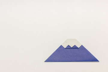 折り紙の富士山-右下配置