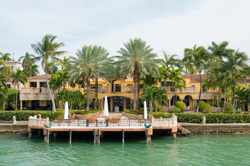 Fototapeta na wymiar Luxurious mansion on Star Island in Miami
