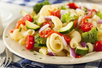 Healthy Homemade Pasta Salad