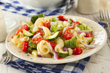 Healthy Homemade Pasta Salad