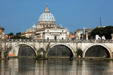 Fototapeta premium Rome view from the bridge over the Tiber river - Rome - Italy