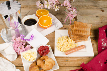 Messy breakfast table