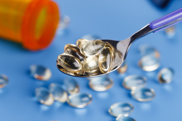 Capsules with vitamin omega 3