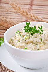 Wheat porridge with herbs