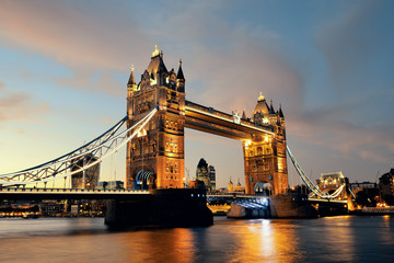 Panele Szklane  Tower Bridge Londyn
