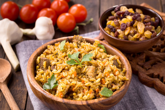Pilaf with vegetables and raisins