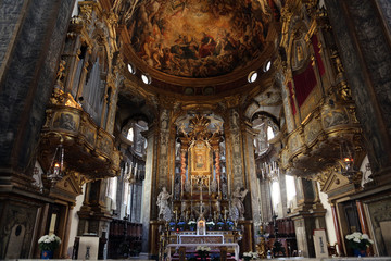 Fototapeta na wymiar Altar at the Basilica Santa Maria della Steccata, Parma, Italy