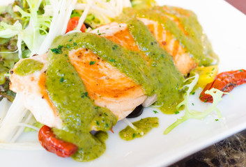 Grill salmon