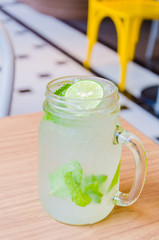 Mint lime soda