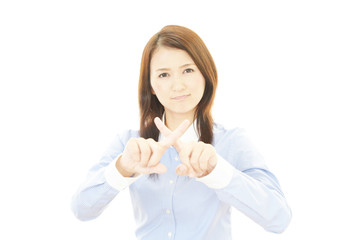 禁止の意思表示をするOL