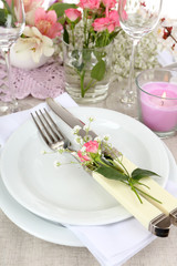 Table setting with spring flowers close up