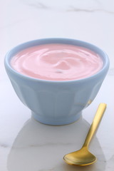 Berries french style yogurt