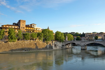 Obraz premium Pont sur le Tibre, Rome.