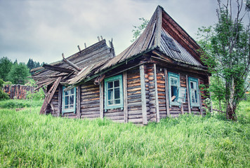 ruinous country house