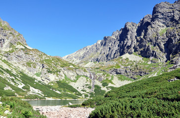 Fototapeta na wymiar High Tatra mountains in summer and lake, Slovakia, Europe