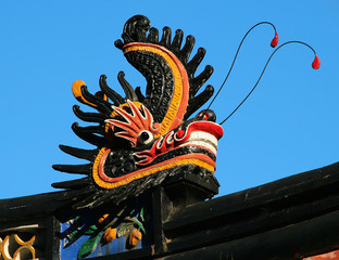 chinese dragon roof