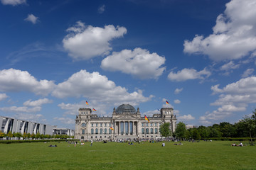Obraz premium Reichstag building in Berlin, Germany