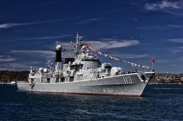 Chinese destroyer PLANS Qingdao in Sydney harbour