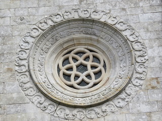 Fototapeta na wymiar Portugal - Façade Eglise Matriz - Rosace