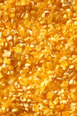 Yellow splintered corn