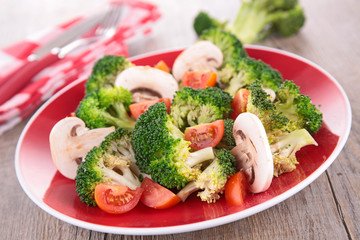 vegetable salad with mushroom