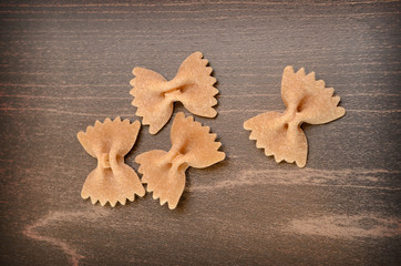 Vollkorn Farfalle