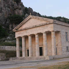 Naklejka premium Ancient Hellenic temple