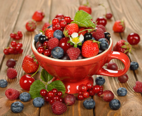 Various berries