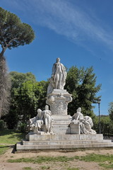 Fototapeta na wymiar Statue de Goethe, Rome, Villa Borghese