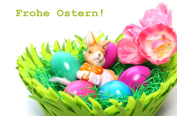 Osterhase im Korb