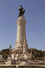 Fototapeta na wymiar statue du marquis de Plombal Lisbonne