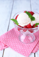 Creamy ice cream with raspberries