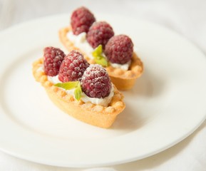 Dessert with cottage cheese and raspberry