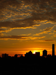 Fototapeta na wymiar New York City Water Tower Sunrise-13