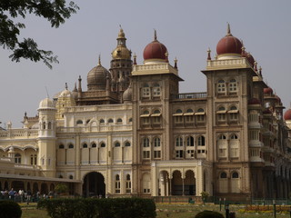 Fototapeta na wymiar Palacio Real de Mysore en India