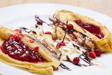 pancakes with jam